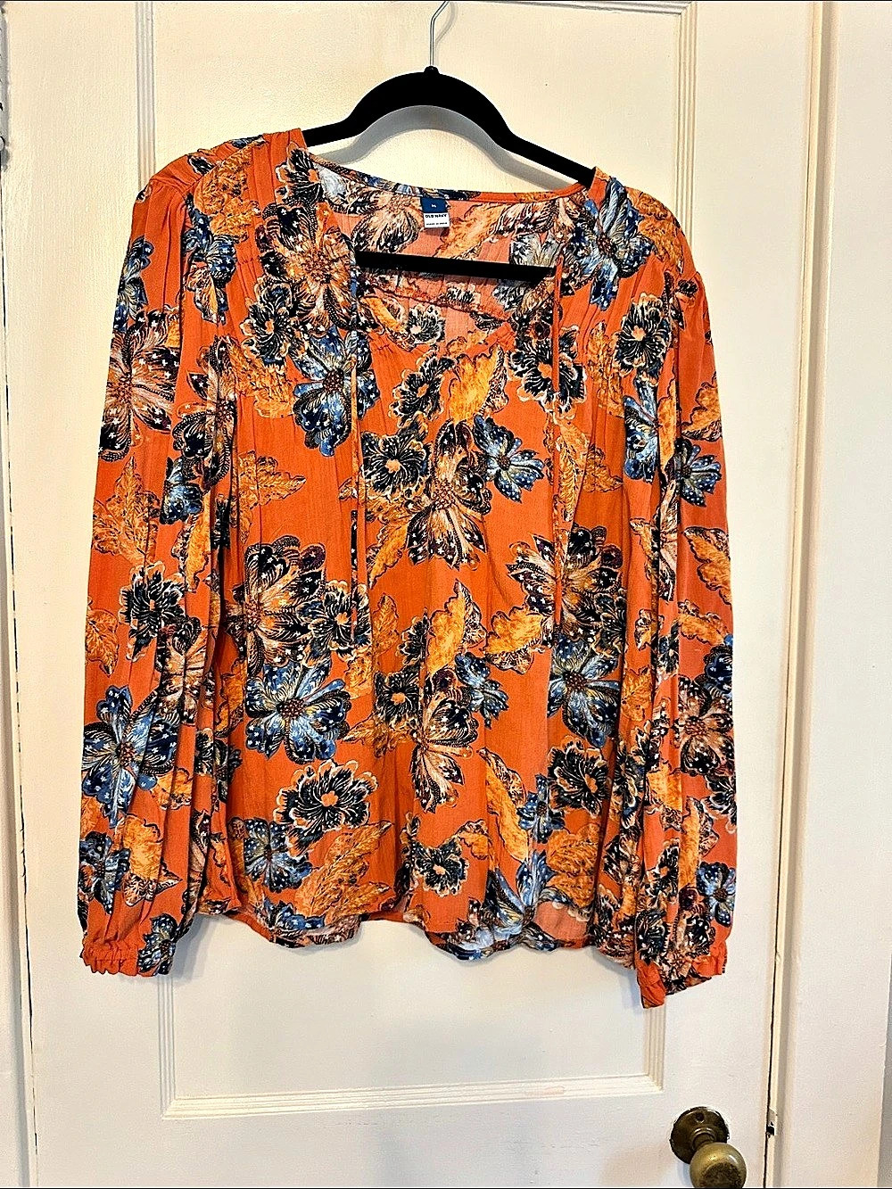 Old Navy Floral Long Sleeve Blouse in Orange & Blue Like New
